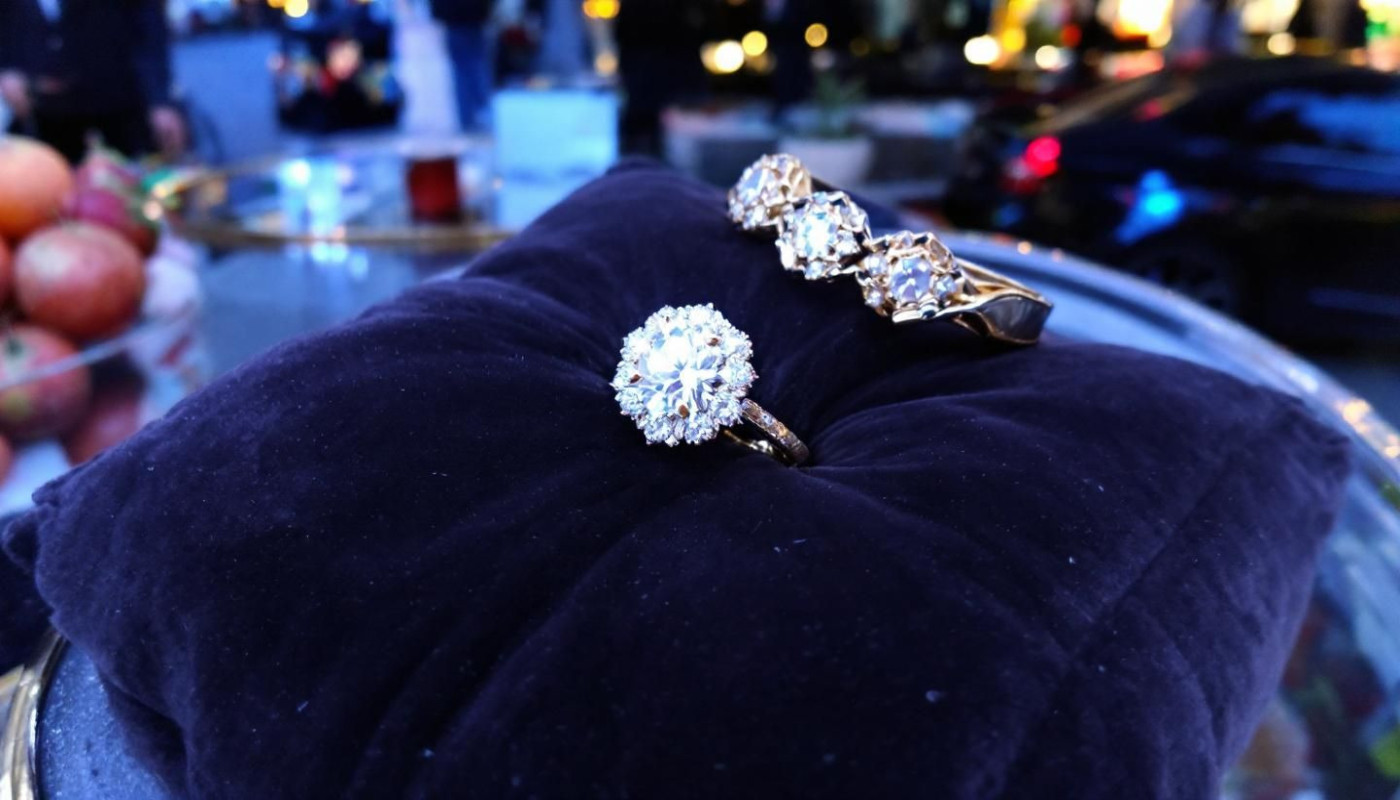 Comment les ventes flash transforment-elles l'achat de bijoux ?